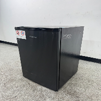 Hisense Undercounter Refrigerator image 1